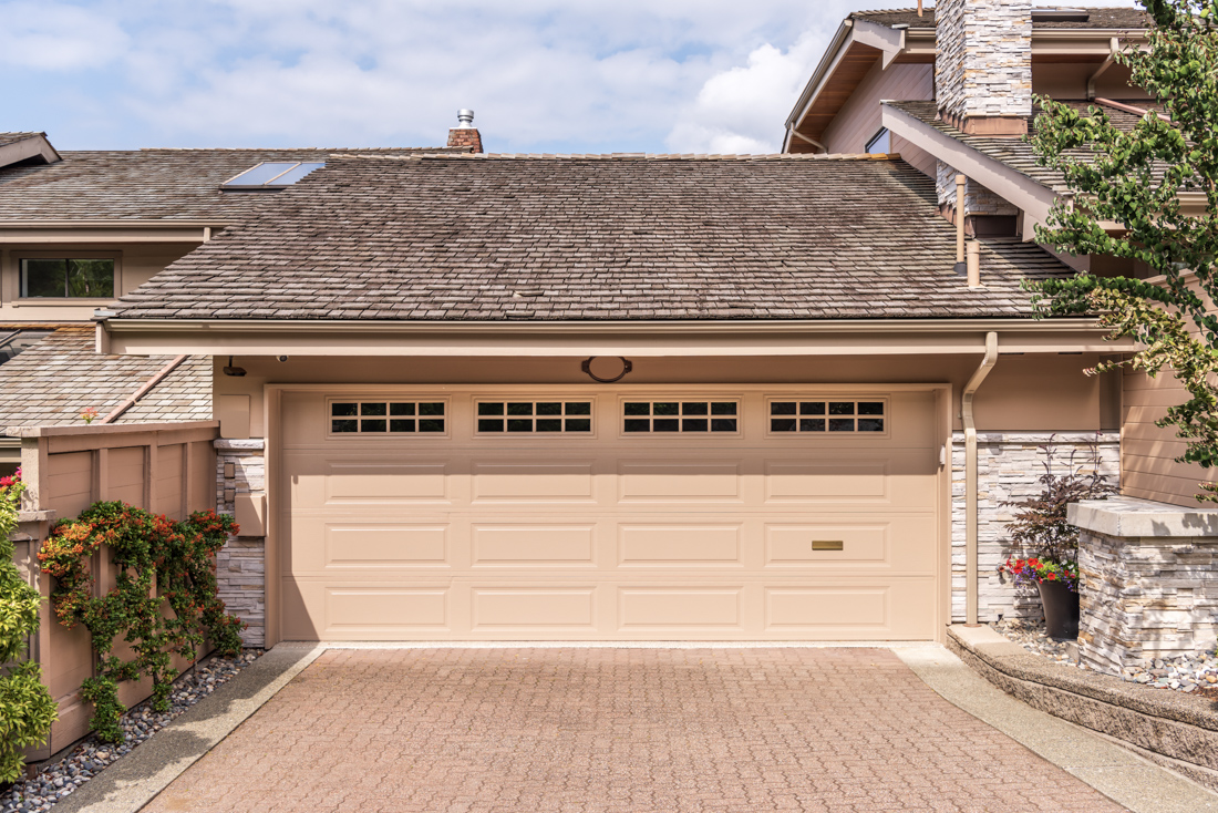 Residential garage with steel door in Toronto setting