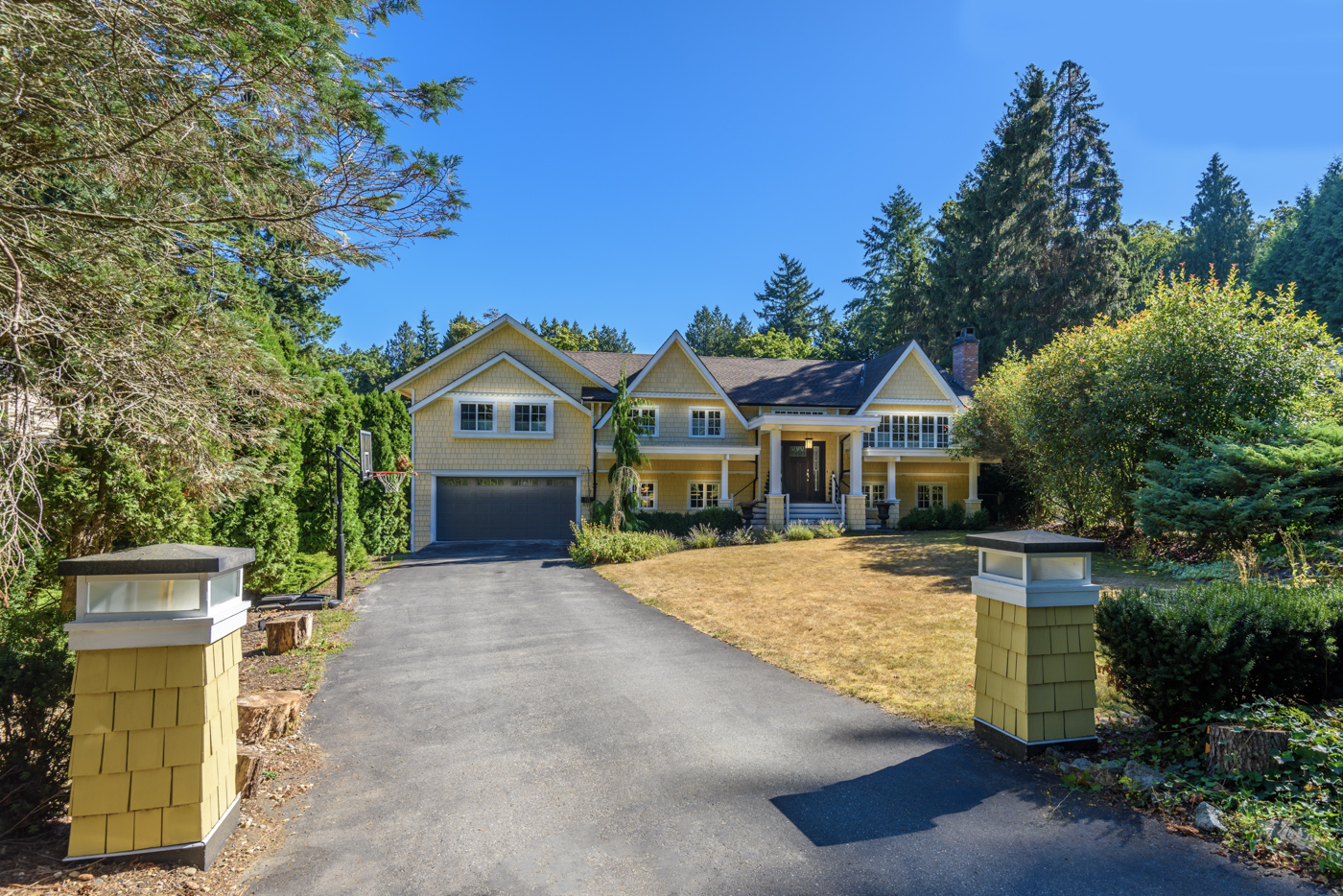 Modern garage with dual doors